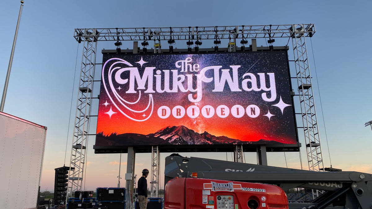 Marquee displaying the MilkyWay Drive-in logo