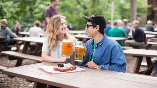 VM-HubbardBeerGarden-Couple-Cheers-Steins