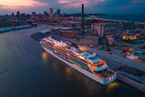 Octantis Cruise Ship coming into Milwaukee at night