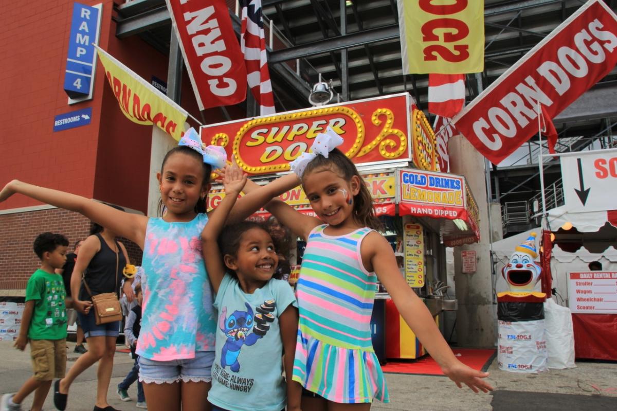 VM_Wisconsin State Fair_Kids on Grandstand